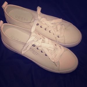 Platform all white active shoe!!